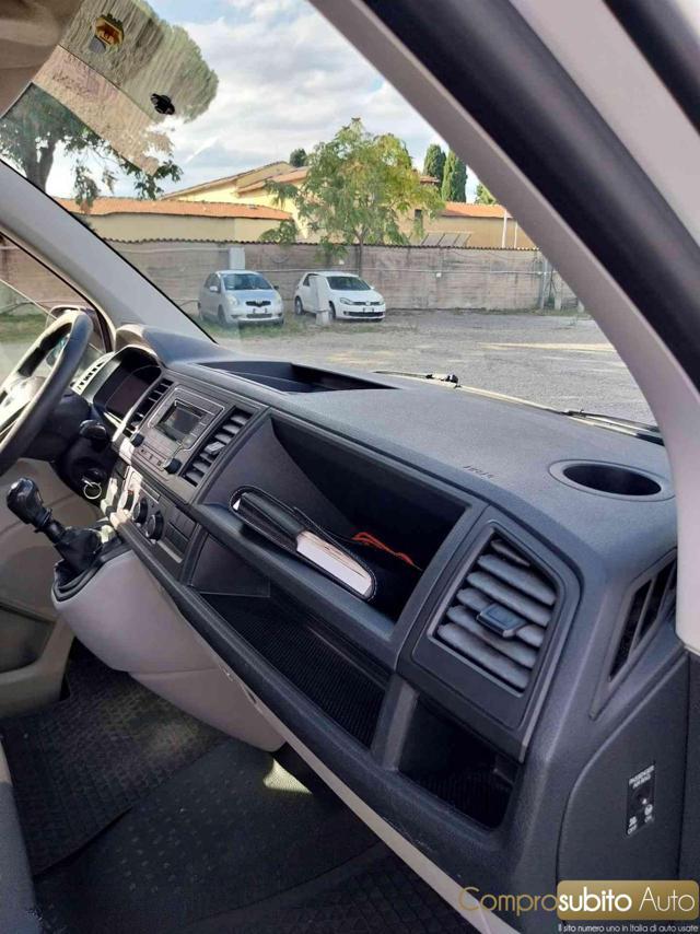 VOLKSWAGEN Transporter 2.0 d + IVA 22%