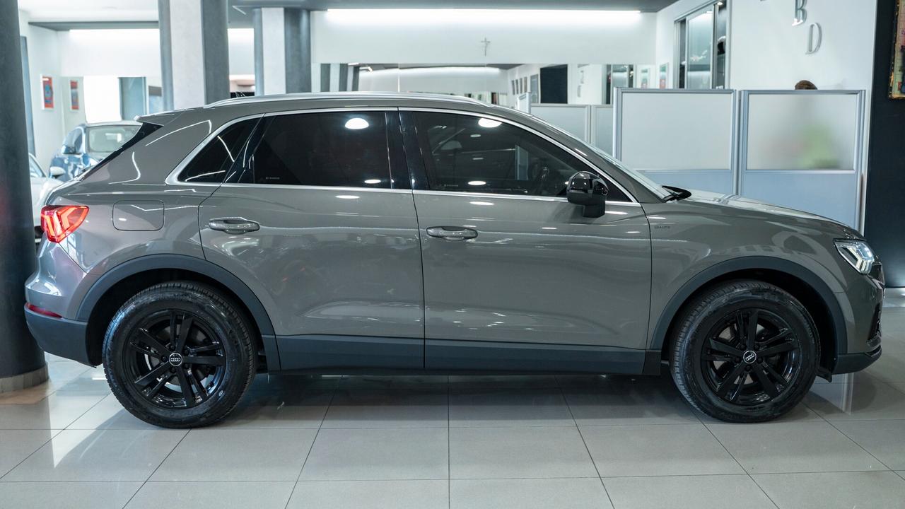 Audi Q3 35 2.0 TDI S TRONIC SPORT XENO NAVI FULL OPTIONAL