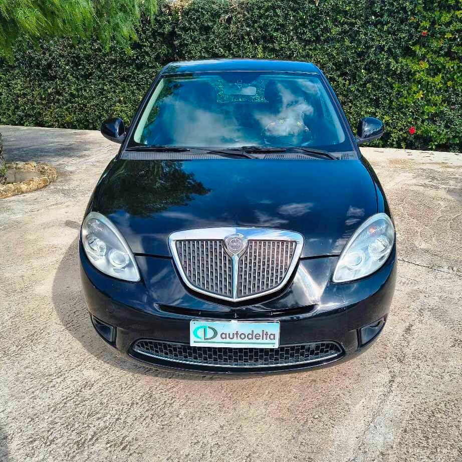 Lancia Ypsilon 1.2 69 CV Diva GPL