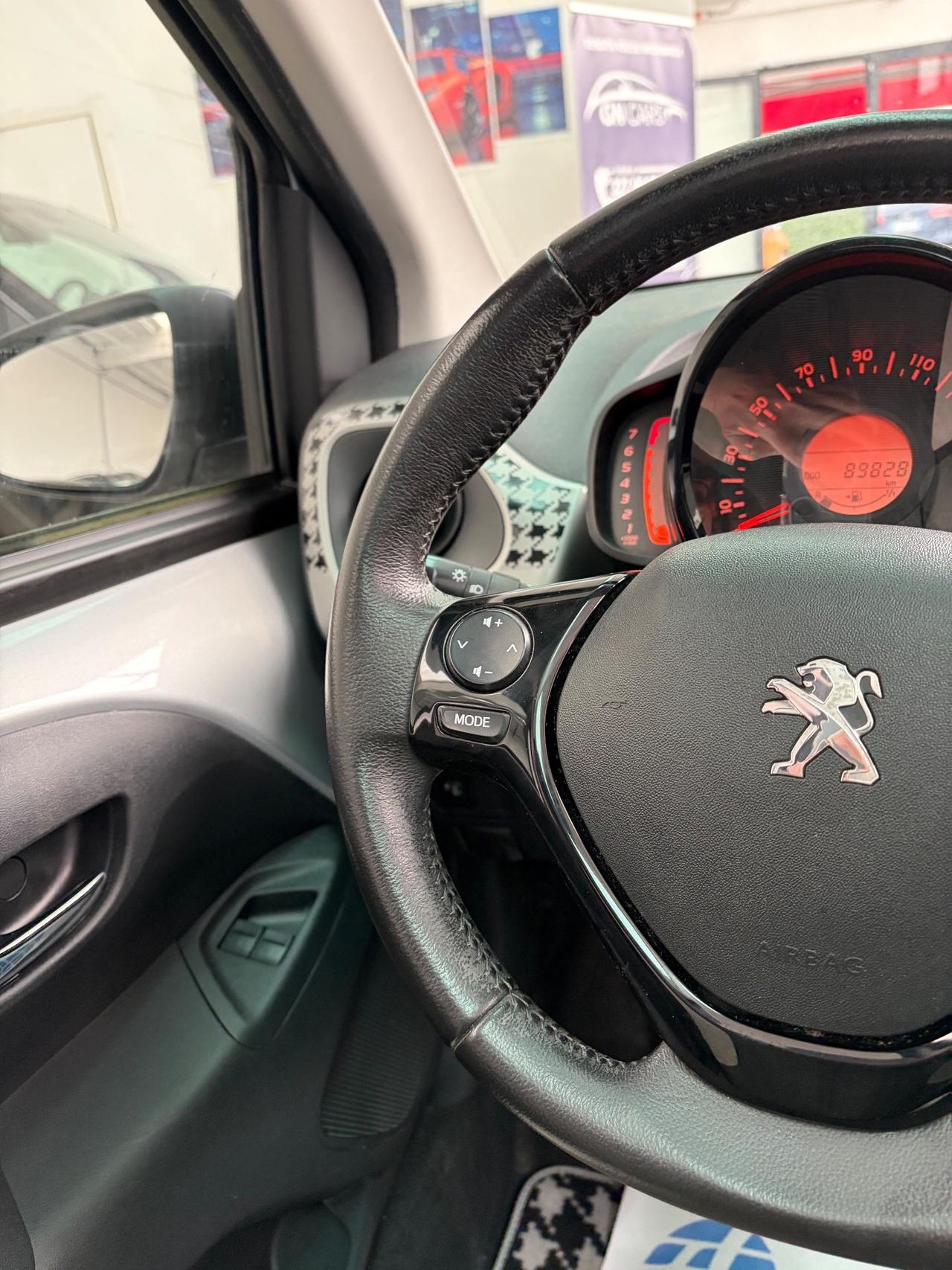 Peugeot 108 1.2 Allure Top!