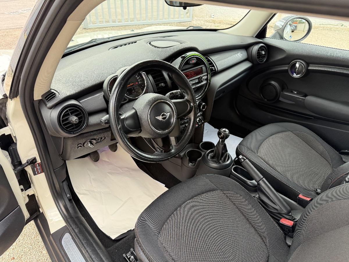 MINI - Mini - 1.5 One D Business