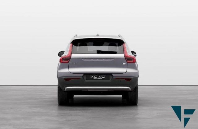 VOLVO XC40 T4 Recharge Essential