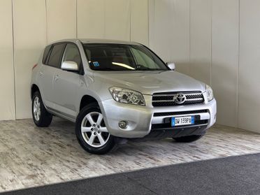 Toyota RAV4 2.2 D-4D 136 CV Sol