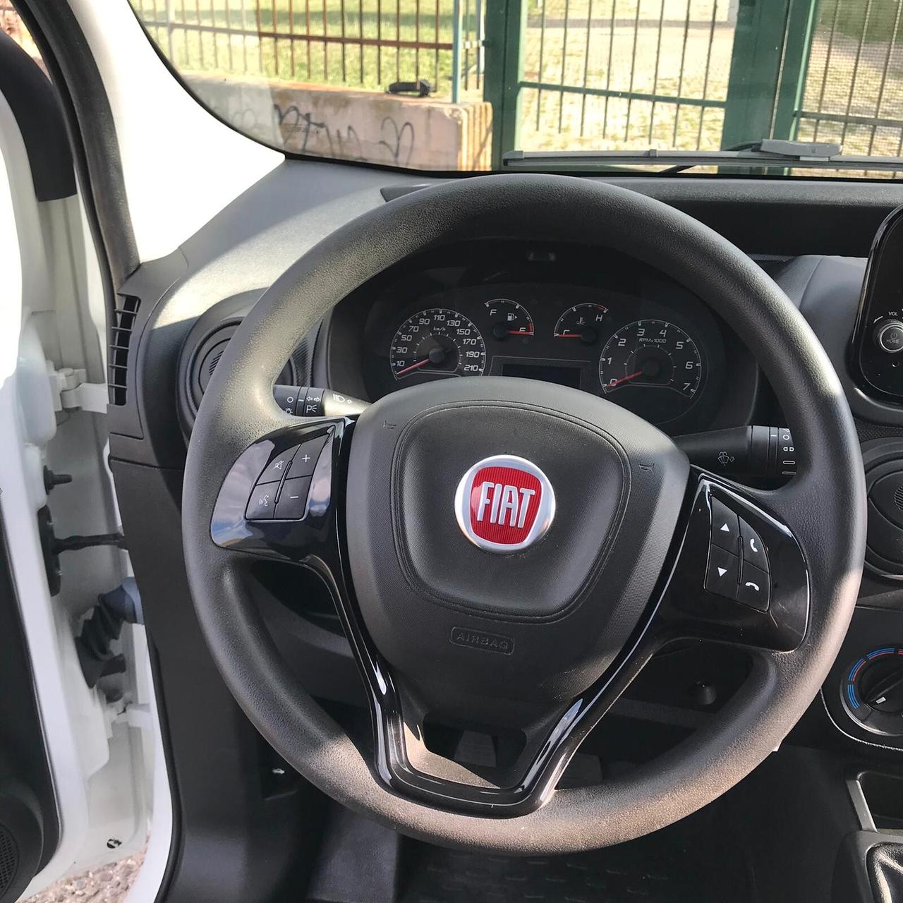 Fiat Fiorino 1.3 MJT 95CV Cargo SX