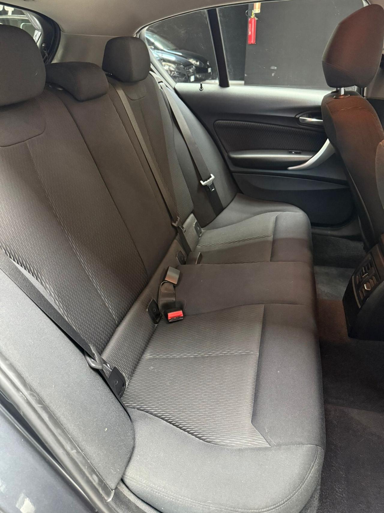 Bmw 120 120d 5p. Sport