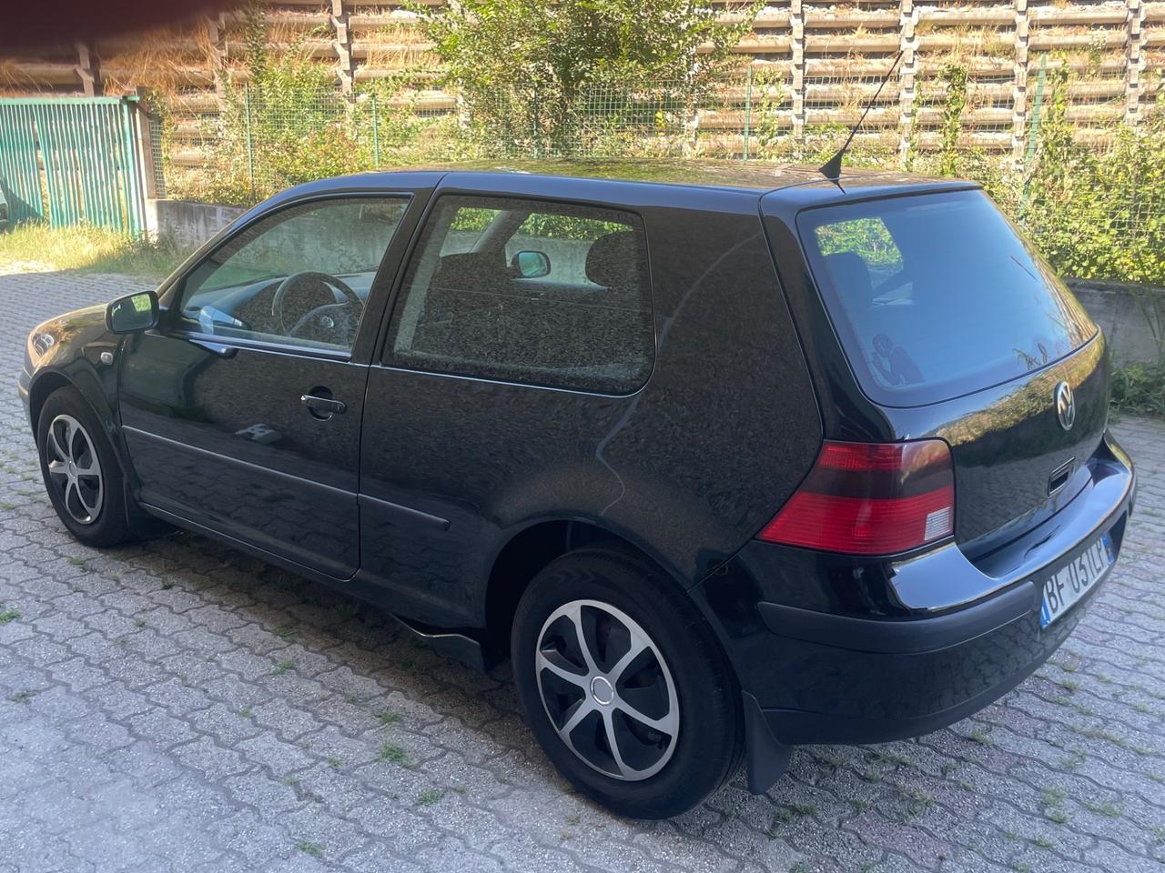 Volkswagen Golf 1.9 TDI/90 CV cat 3 porte