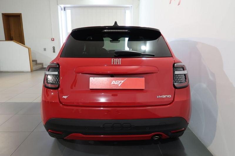 FIAT 600 600 1.2 hybrid La Prima 110cv auto