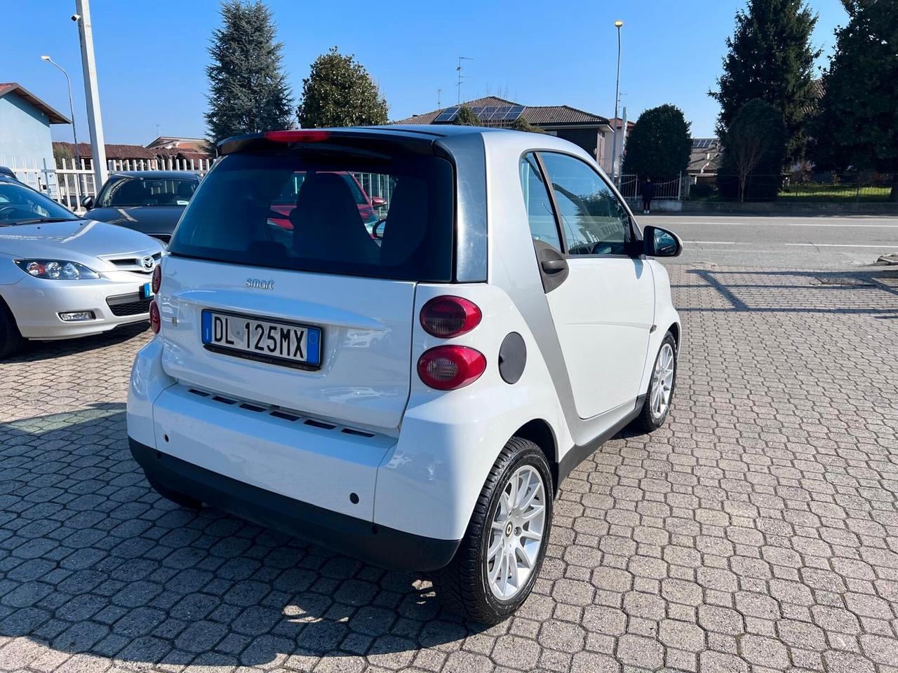 Smart ForTwo 1000 62 kW coupé passion
