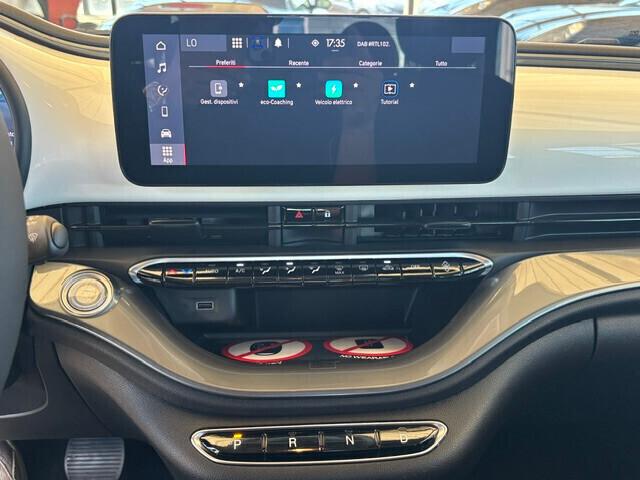 Fiat 500e Berlina 42 kWh NUOVA (PREZZO SENZA VINCOLI)