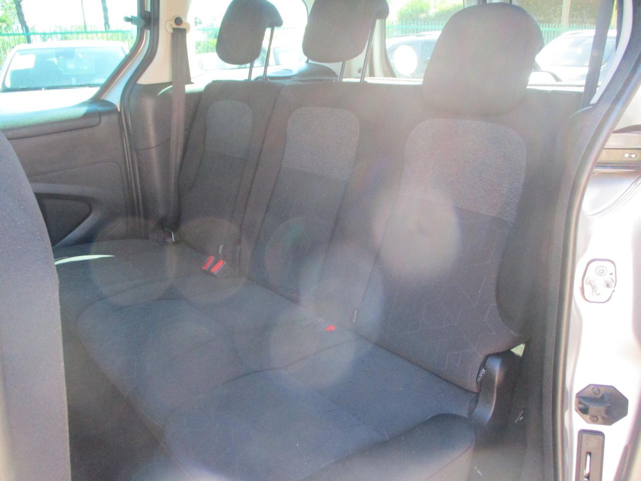 Peugeot Partner Tepee BlueHDi 100 Active