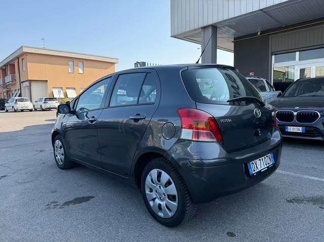 Toyota Yaris Yaris 5p 1.0