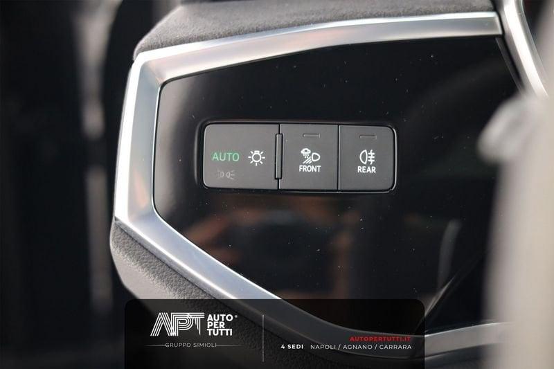 Audi Q3 Q3 Sportback RS 2.5 quattro s-tronic