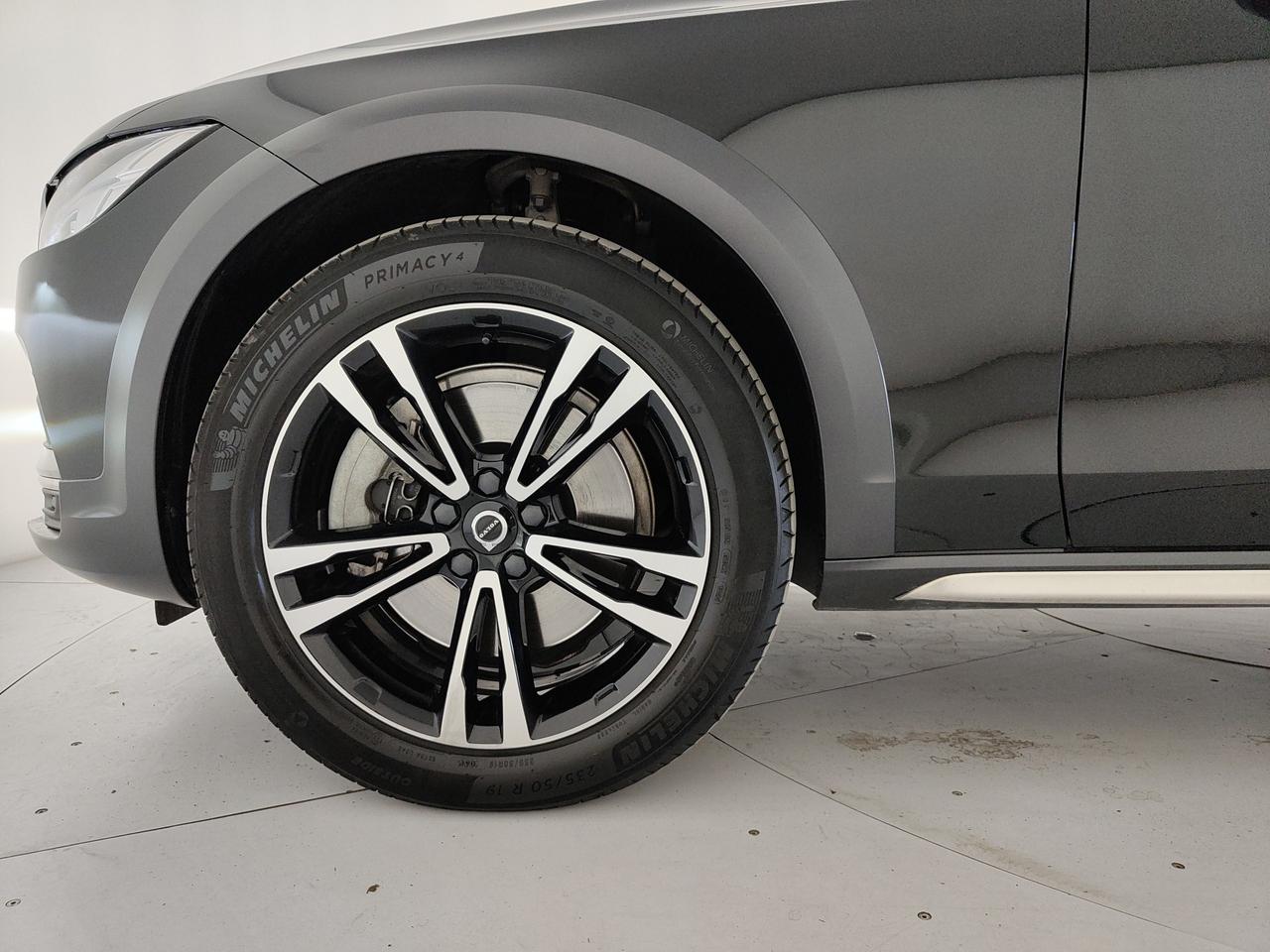 VOLVO V90 Cross Country 2.0 b4 Business Pro awd auto