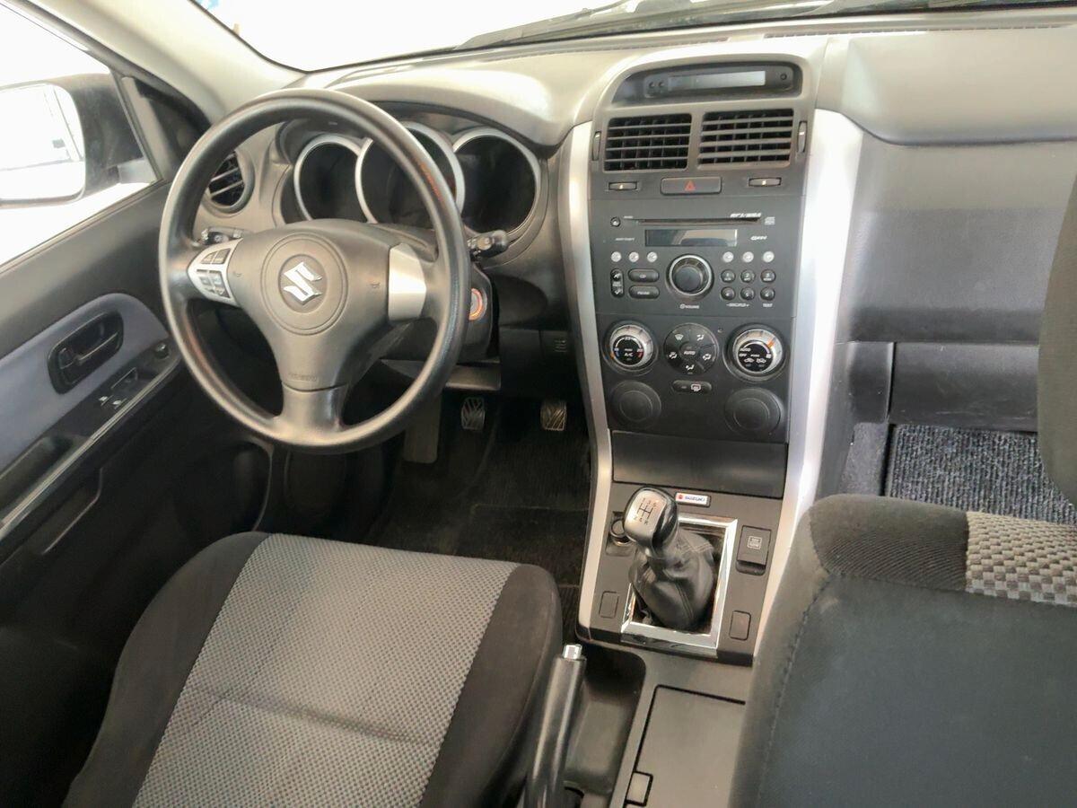 Suzuki Grand Vitara 1.6 Club