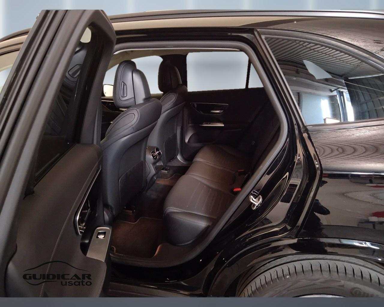 Mercedes-Benz GLC - X254 - GLC 220 d AMG Line Advanced 4matic auto