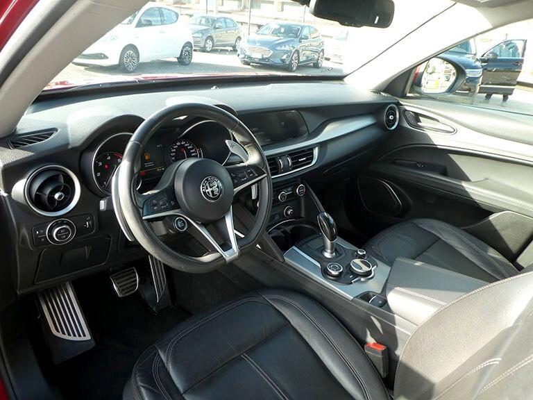 Alfa Romeo Stelvio 2.2 Turbodiesel 210 CV AT8 Q4 Executive