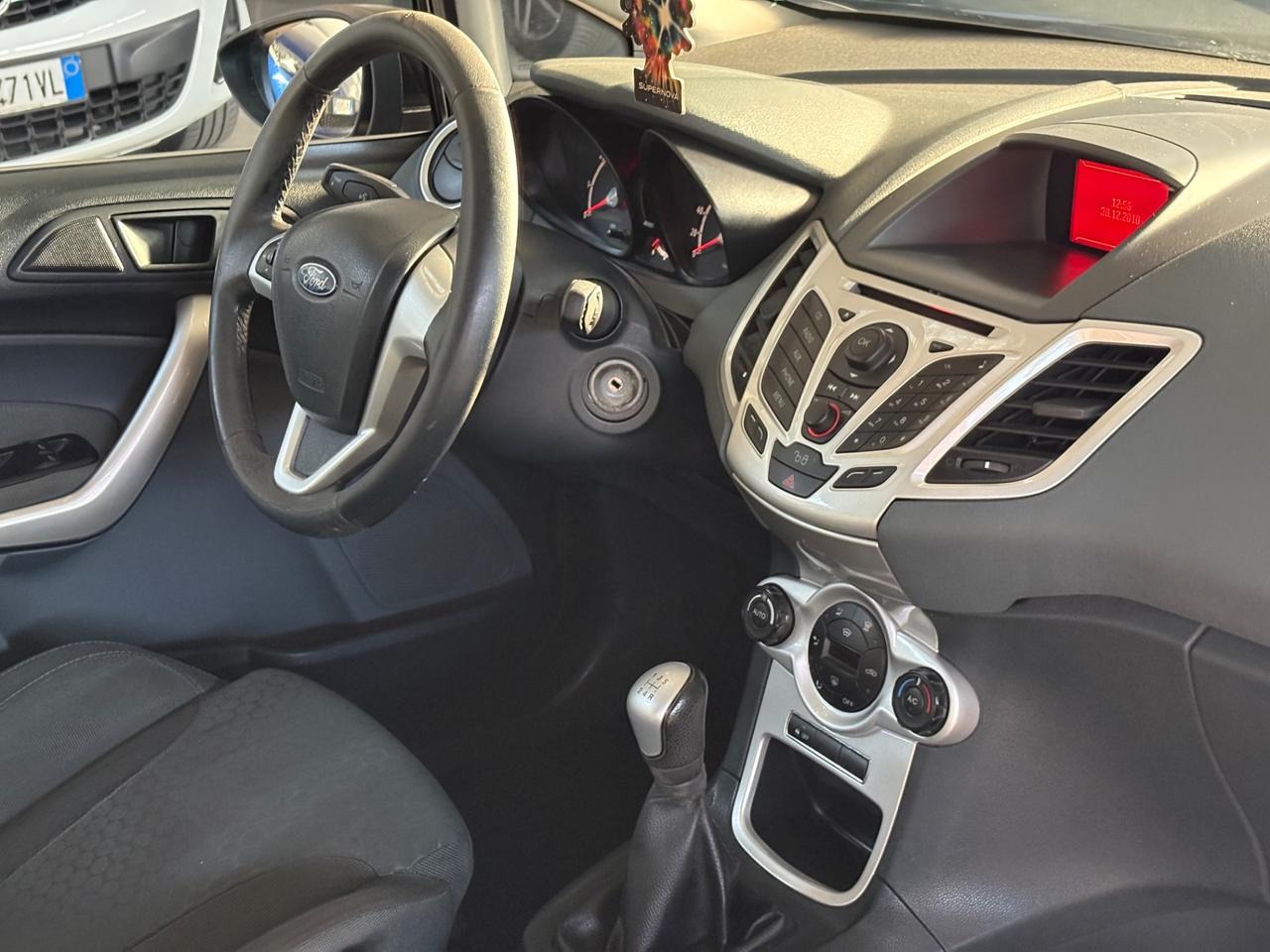 Ford Fiesta 1.2 82CV 3 porte ST line