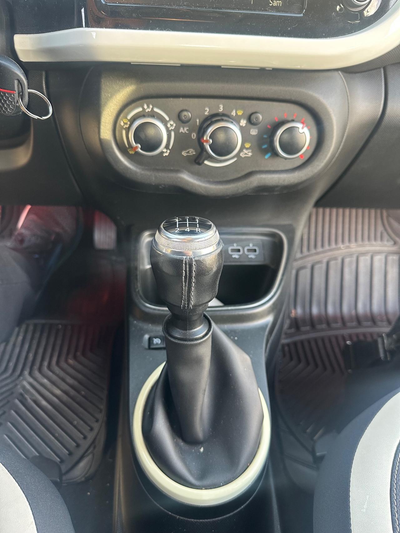 Renault Twingo SCe 65 CV Intens