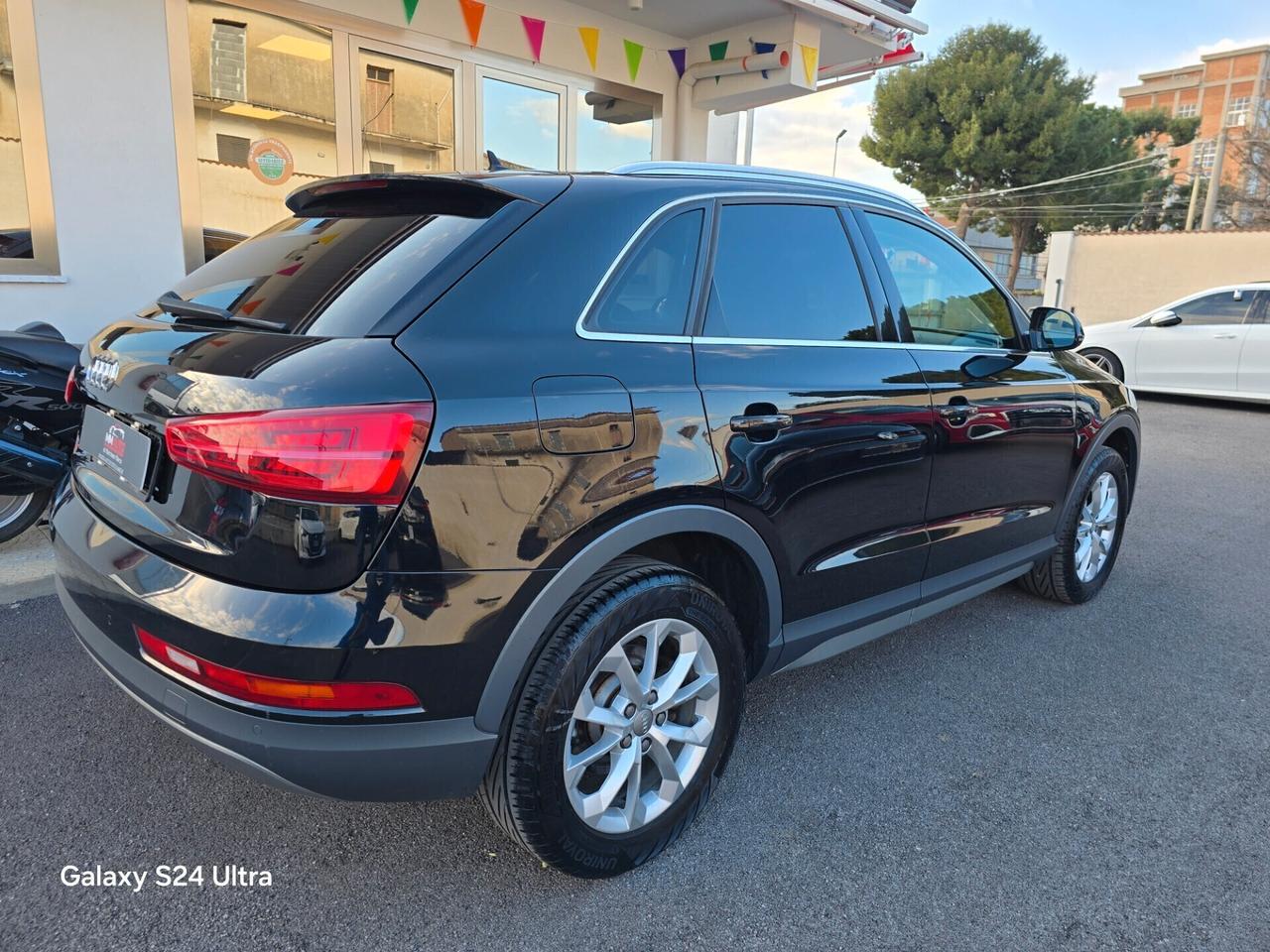 Audi Q3 2.0 TDI 150 CV Design