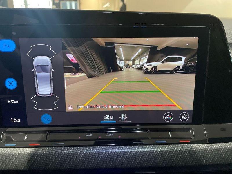 Volkswagen Golf 2.0 tdi R-Line 150cv dsg