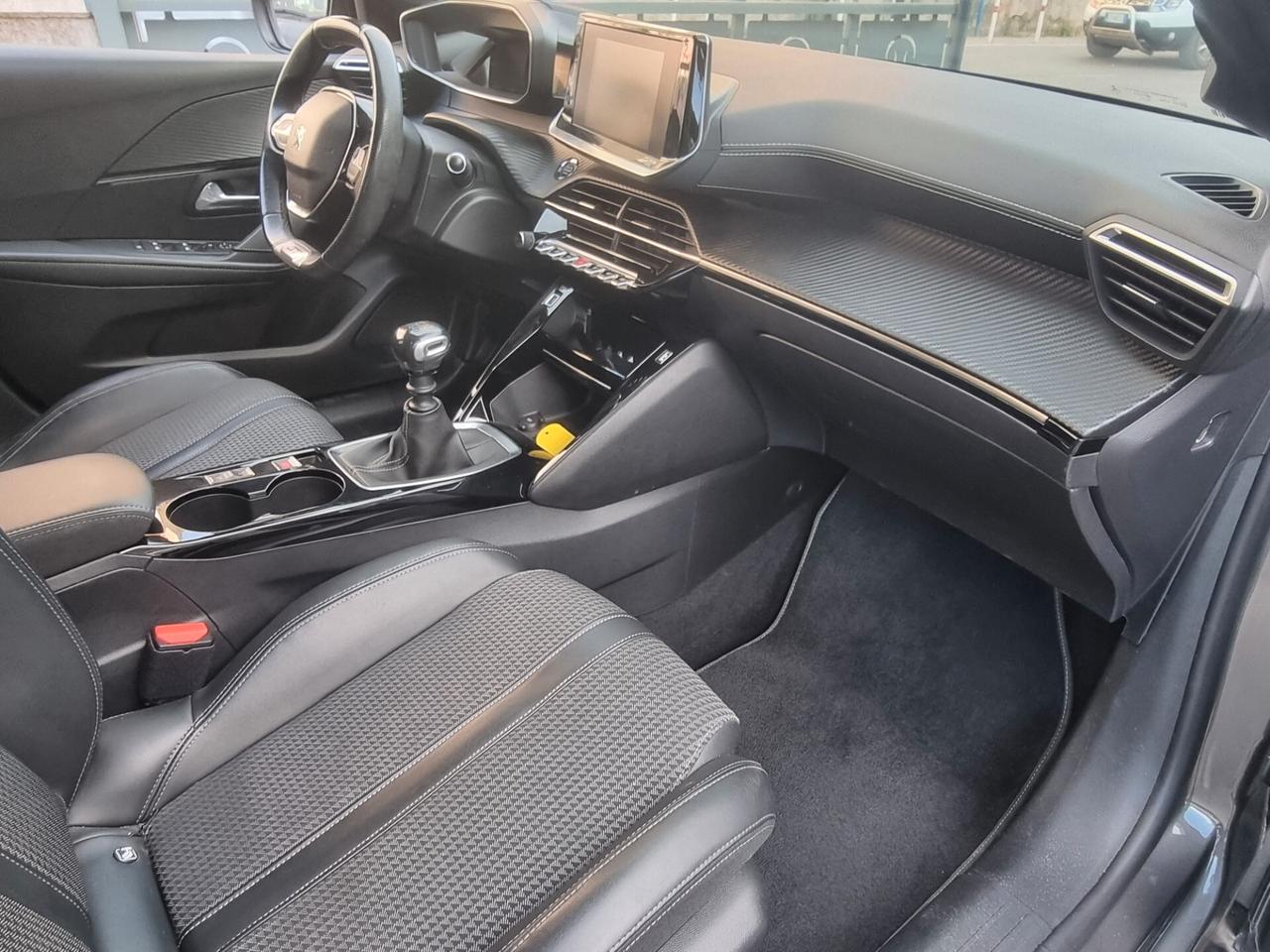 Peugeot 208 PureTech 100 Stop&Start 5 porte GT Line