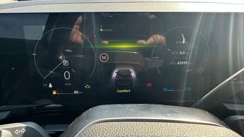 Renault Austral 1.2 E-Tech full hybrid 200cv Iconic Esprit