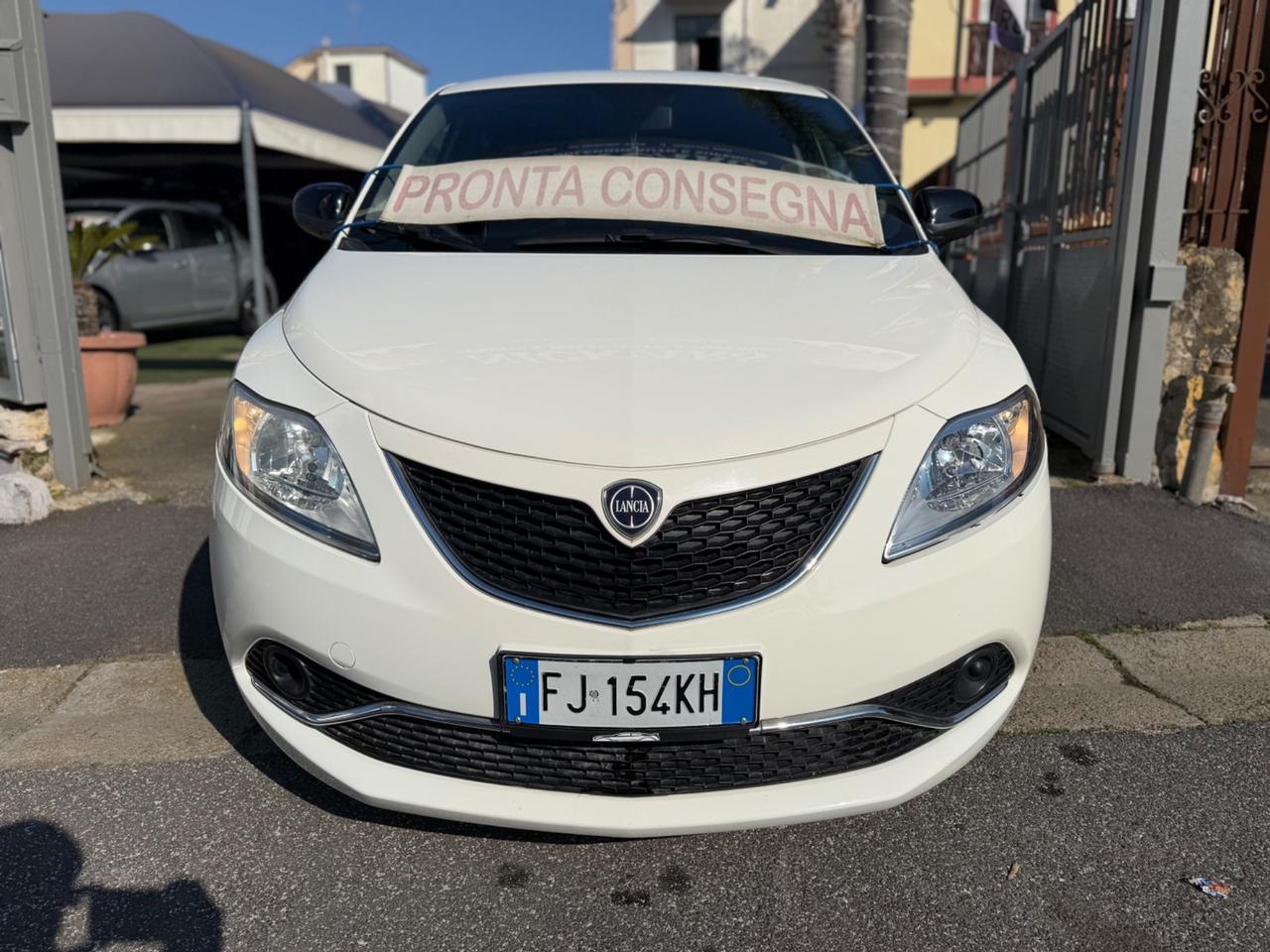 Lancia Ypsilon 1.2 69 CV 5 P PLATINUM