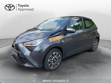 Toyota Aygo Aygo Connect 1.0 VVT-i 72 CV 5 porte x-play