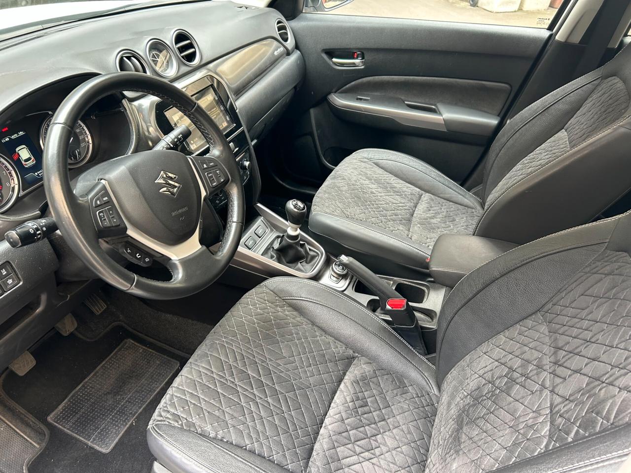 Suzuki Vitara 1.4 Hybrid 4WD AllGrip Starview