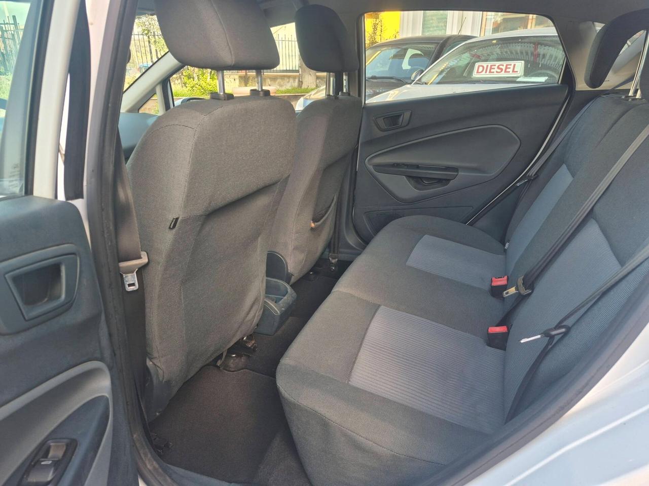 Ford Fiesta 1.4 TDCi 5p. Titanium