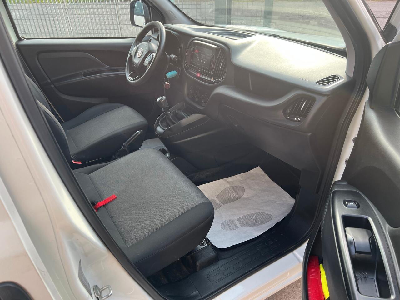 Fiat Doblo Doblò 1.6 MJT 105CV S&S PL-TN Cargo Maxi Lounge / IVA ESCLUSA 3 POSTI