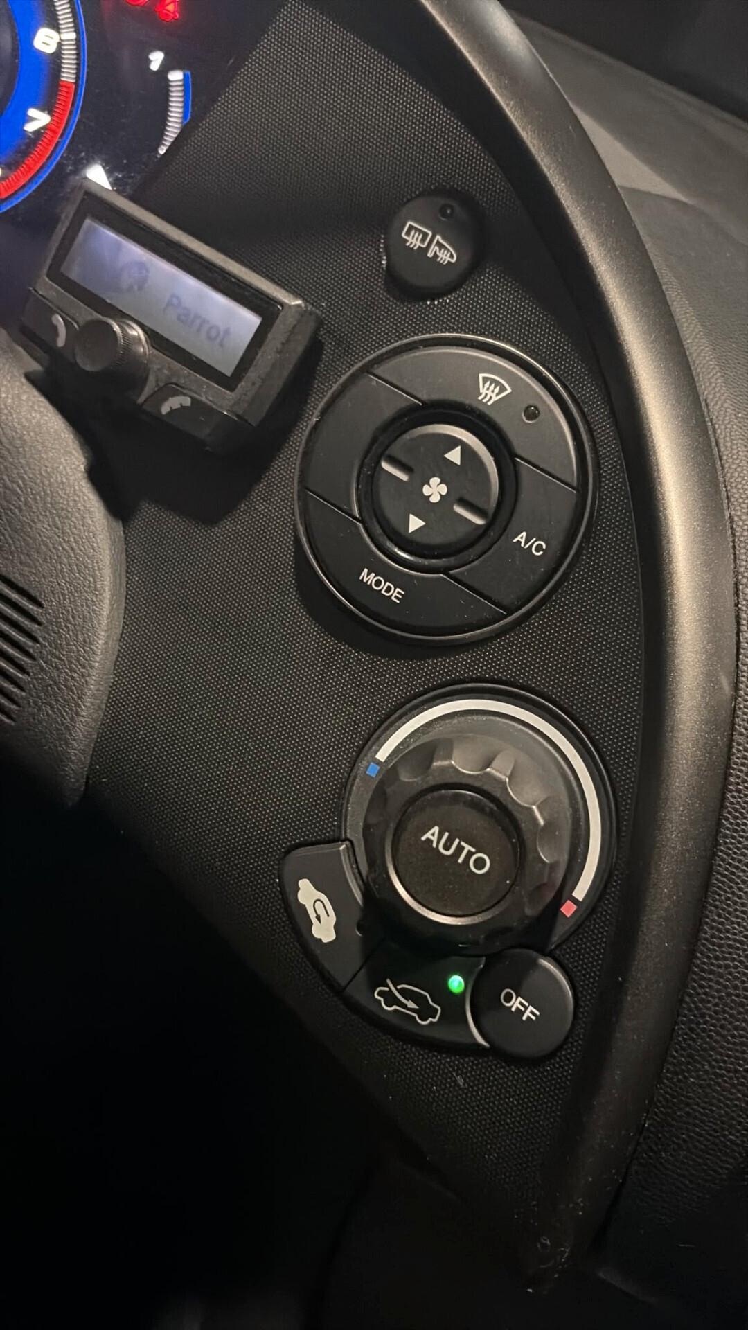 HONDA CIVIC DEL 2011 BENZINA 60.000 KM