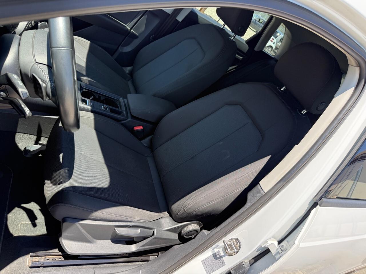 Audi Q3 35 TDI S tronic Business Advanced