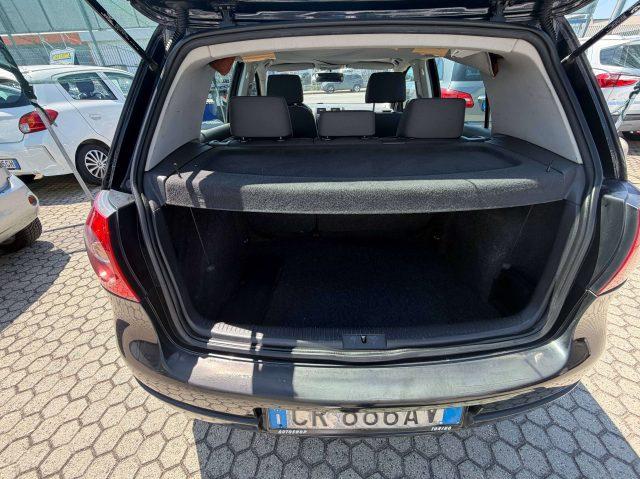 VOLKSWAGEN Golf Golf V 5p 1.9 tdi Sportline