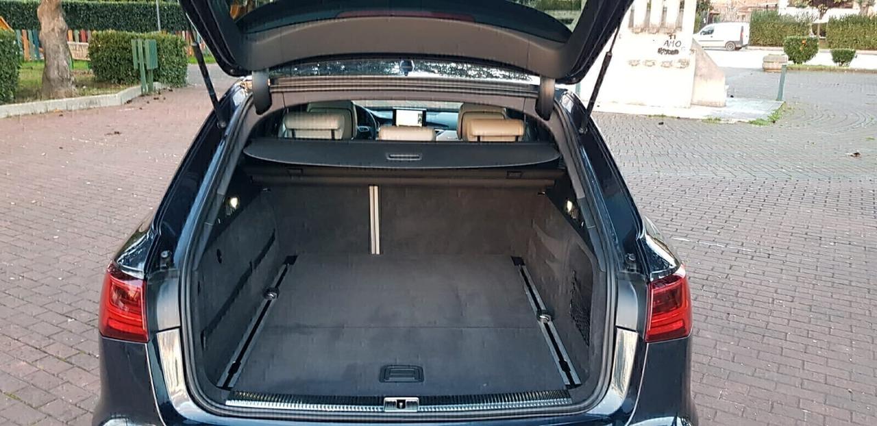 Audi A6 Avant 3.0 TDI 272 CV quattro S tronic s-line,tetto apribile,interni in pelle ghiaccio,fari led bixeno,,cerchi da 20,navigatore ,full optional