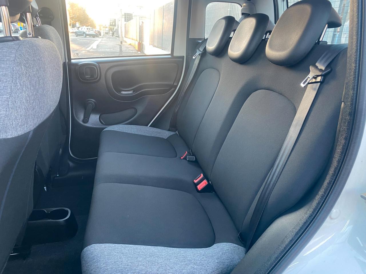 FIAT Panda 1.0 Firefly hybrid 5POSTI RadioBT