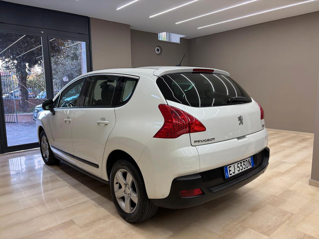 Peugeot 3008 1.6 HDi 112CV Premium