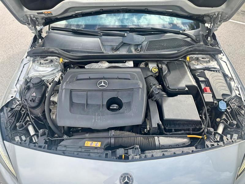 Mercedes A 180 D Premium 7G-DCT my16