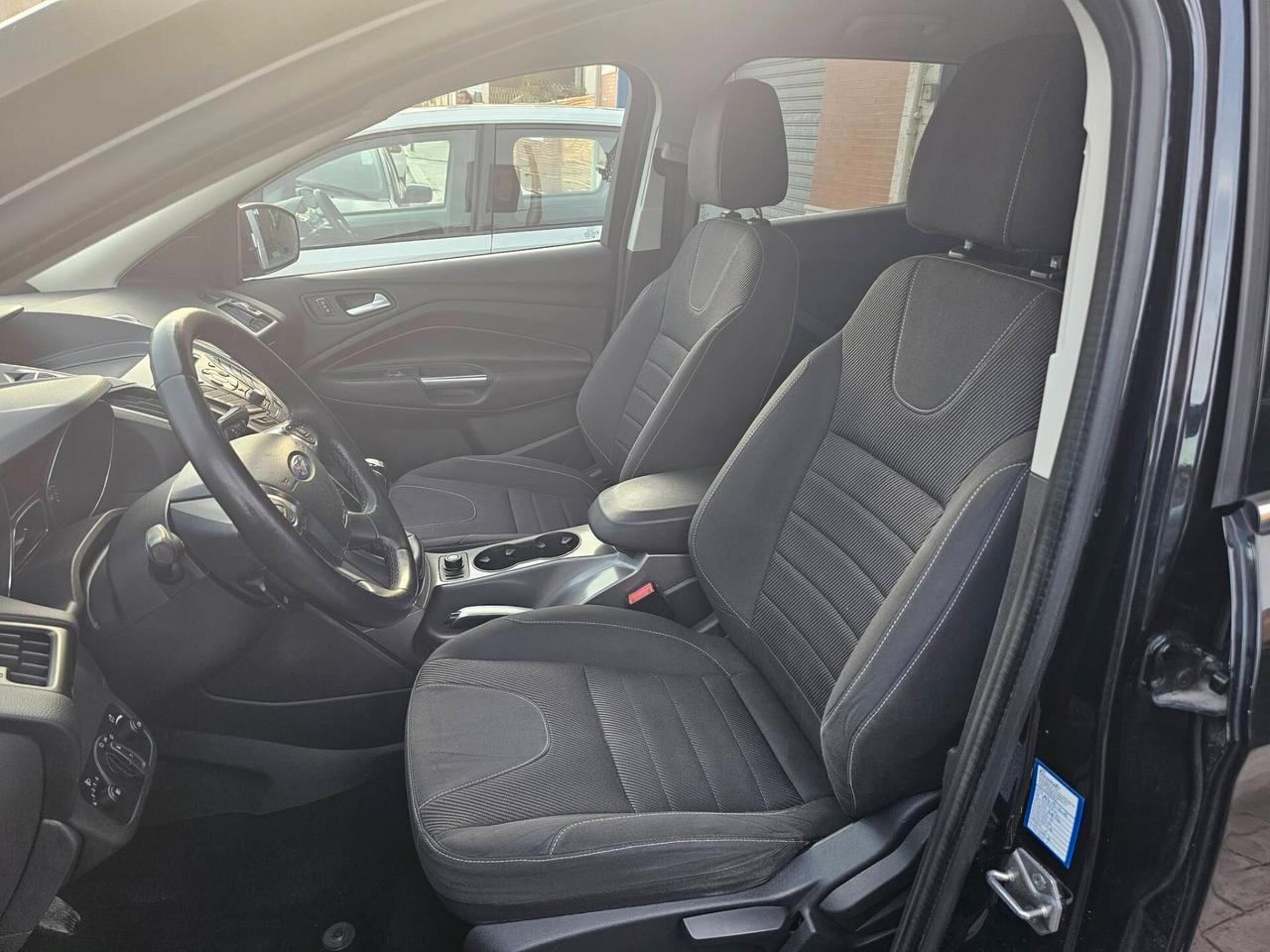 Ford Kuga 2.0 TDCI 140 CV 4WD Titanium