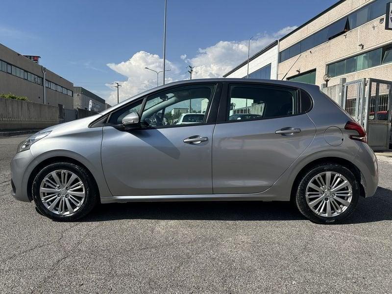 Peugeot 208 1.2 Allure 82cv