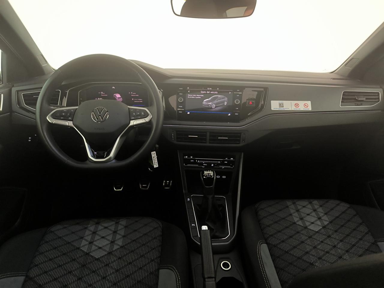 Volkswagen Taigo 1.0 tsi r-line 115cv