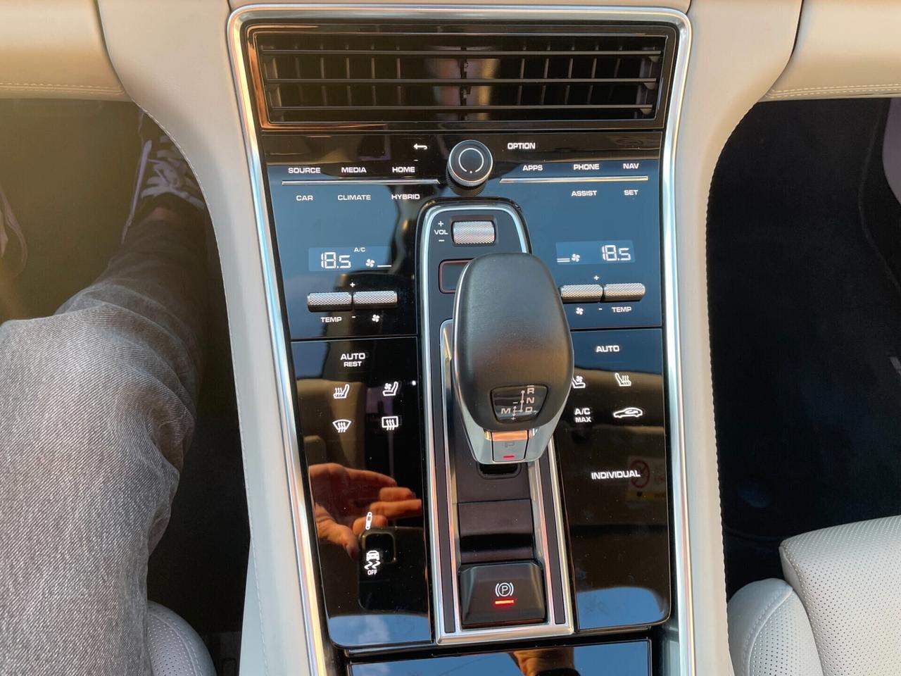 Porsche Panamera 2.9 4S E-Hybrid 560CV IVA ESPOSTA