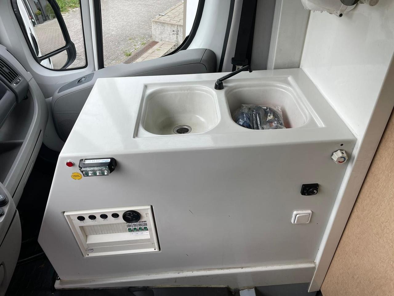 Furgone vendita Fiat Ducato 250 2.2 JTD 101 cv