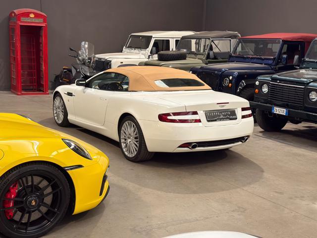 ASTON MARTIN DB9 Volante