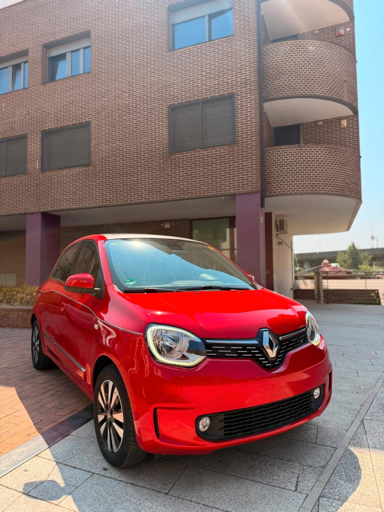 Renault Twingo TCe 95 CV EDC Intens