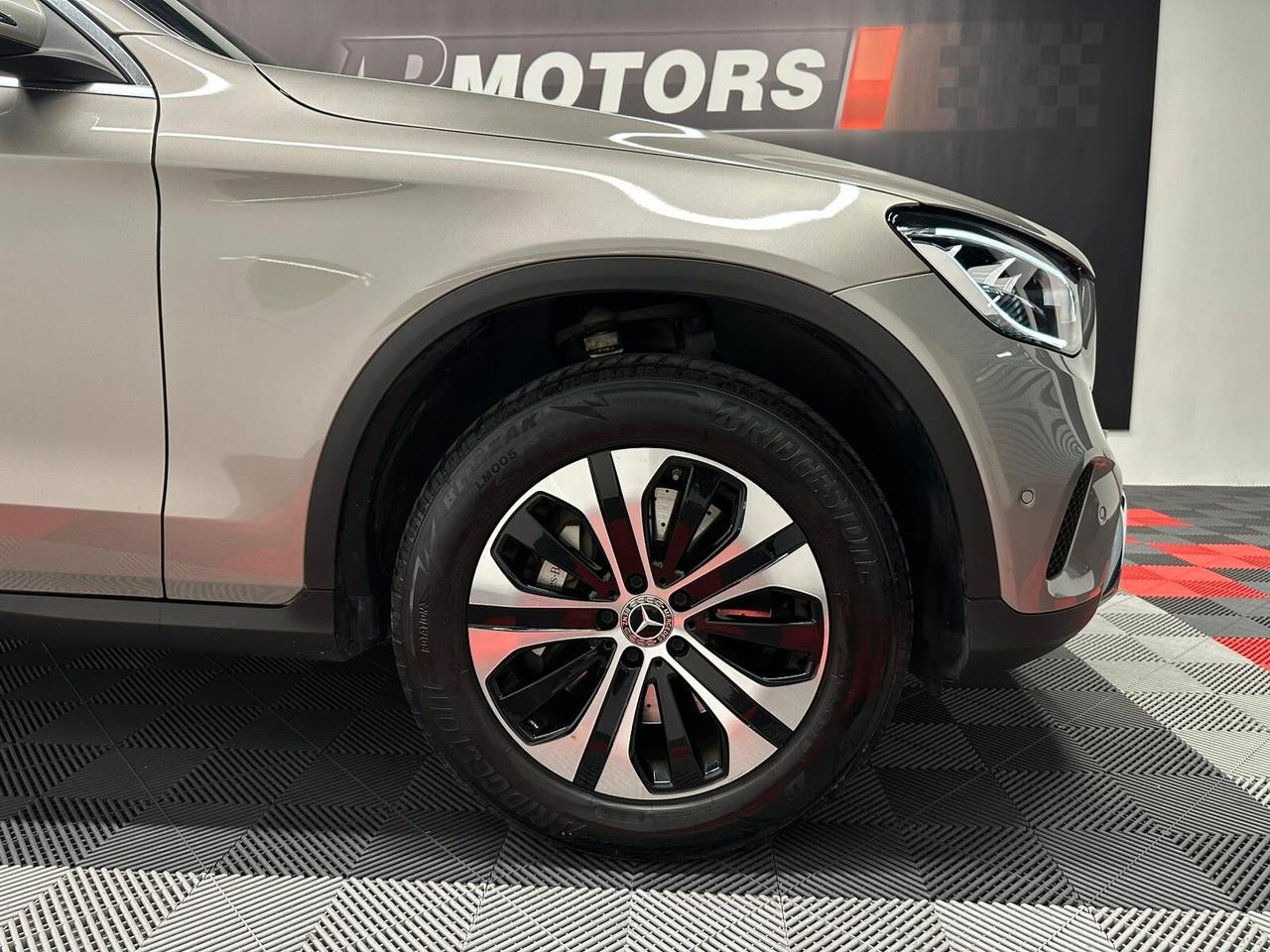GLC 300 de 4Matic PREZZO REALE IVA ESPOSTA