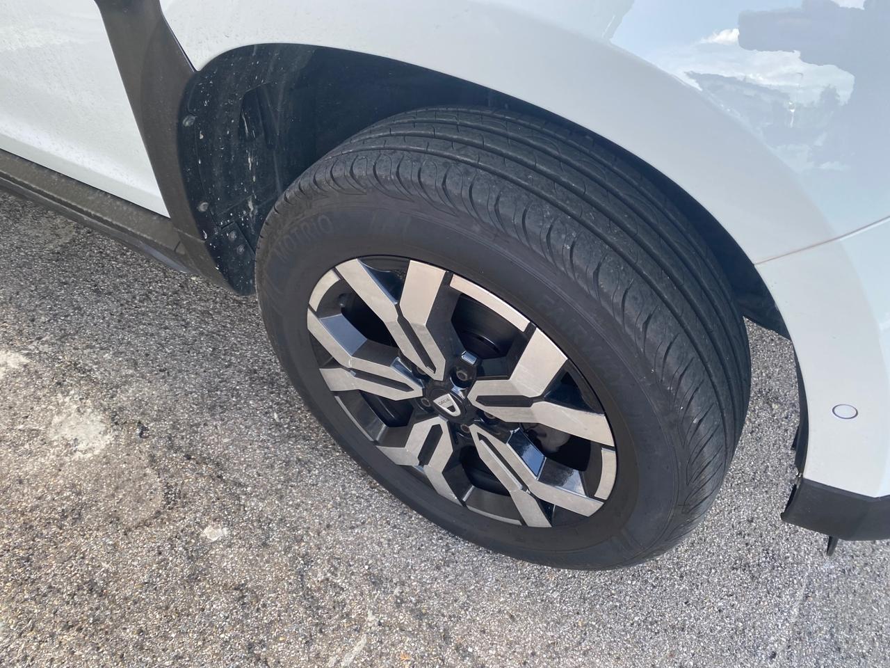 Dacia Duster 1.0 TCe 100 CV ECO-G Prestige DaciaPlus. Gancio traino !