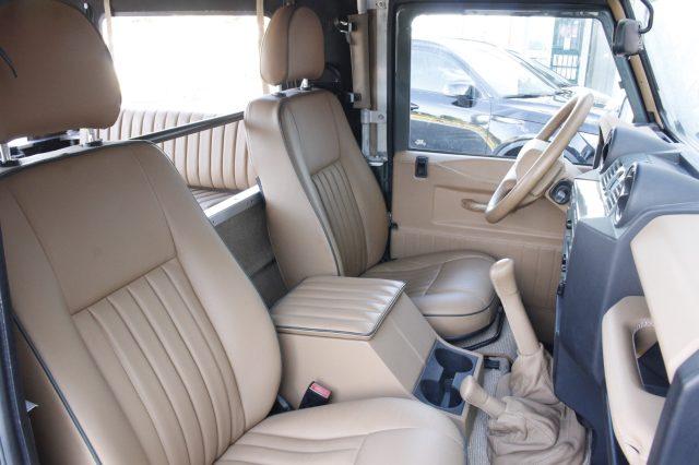 LAND ROVER Defender 90 2.4 TD4 INTROVABILE!!! PELLE/6 POSTI