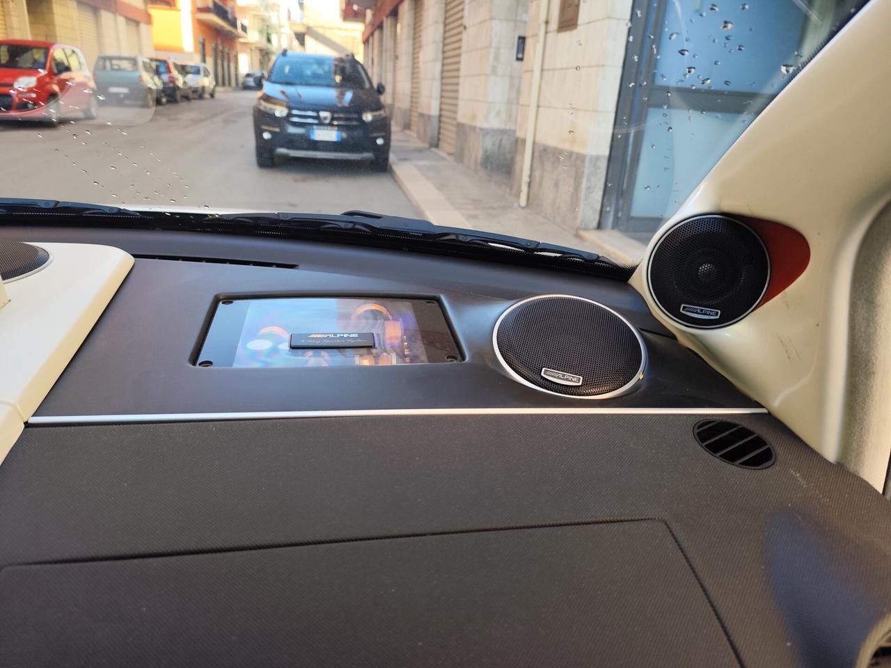 Volkswagen New Beetle AUTO Demo ALPINE, SOUND QUALITY, WRAPPATA, PARI AL NUOVO