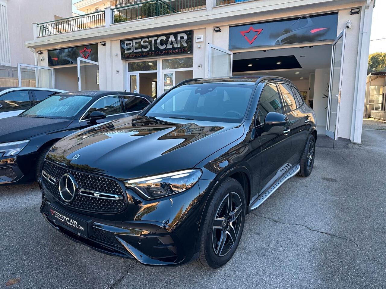 Mercedes-benz GLC 220 d 4M. AMG Premium PANORAMA - DIGITAL LED - 360 - HEAD-UP - BLACK